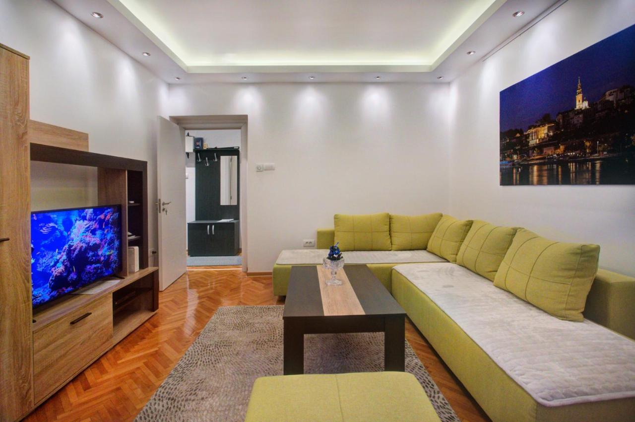 Balkanic Star Belgrado Esterno foto