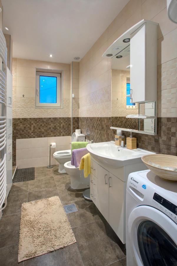 Balkanic Star Belgrado Esterno foto