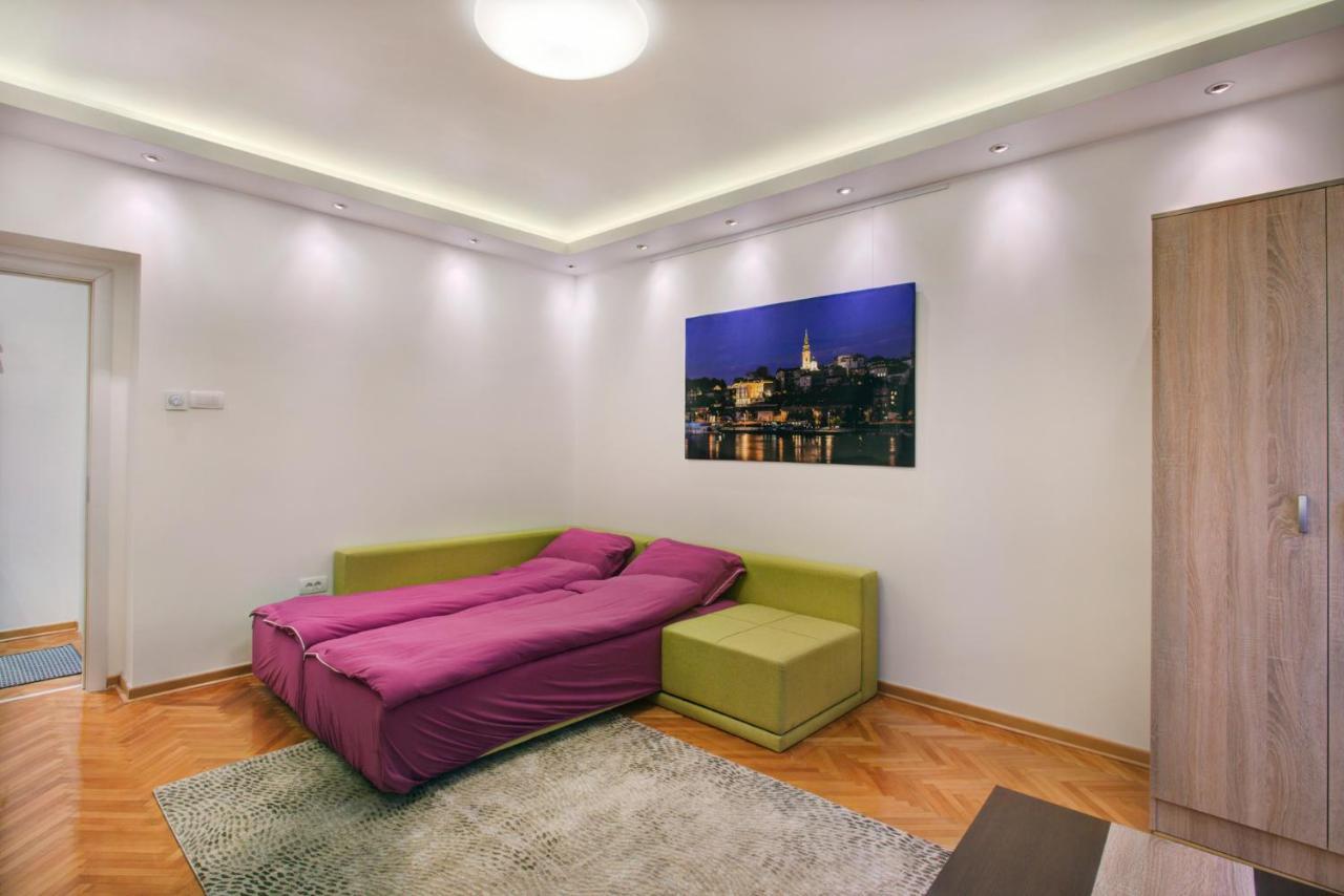 Balkanic Star Belgrado Esterno foto