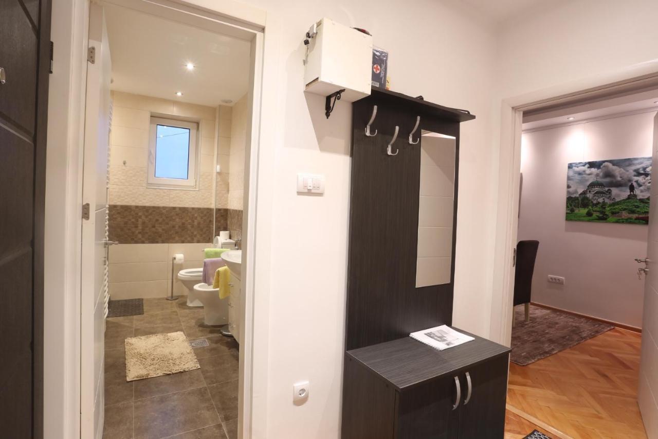 Balkanic Star Belgrado Esterno foto