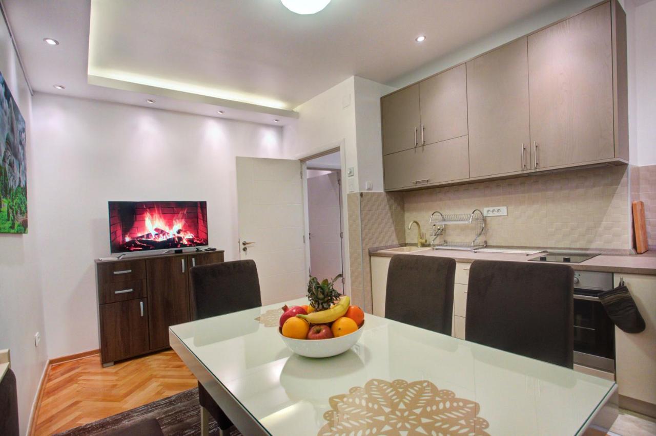 Balkanic Star Belgrado Esterno foto