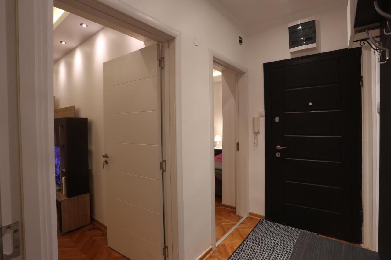 Balkanic Star Belgrado Esterno foto